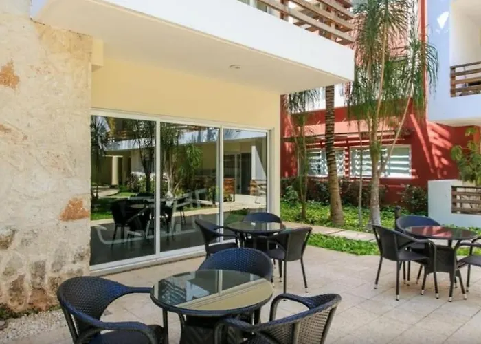 Grand Blue Playa Apartment